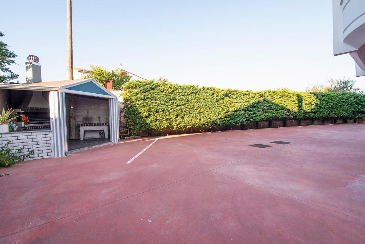 Dionisos Hotel ミティカス エクステリア 写真